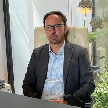 دکتر مدنی